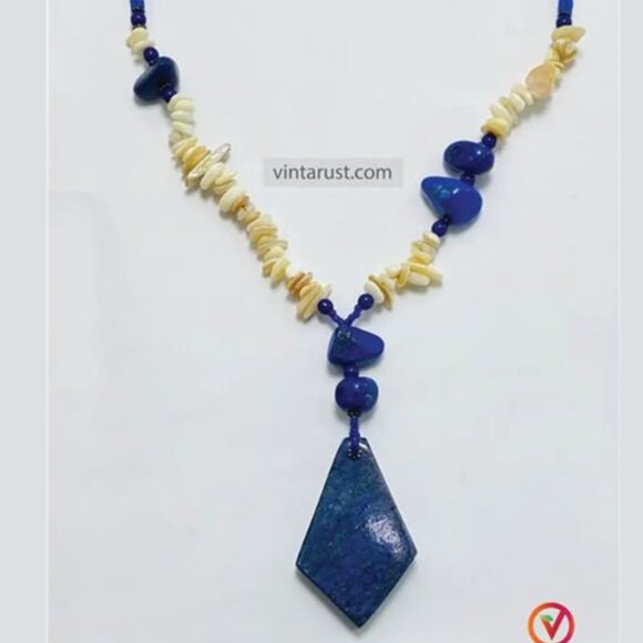 Lapis Lazuli Beaded Necklace with Natural Stone Pendant - Picture 4 of 8